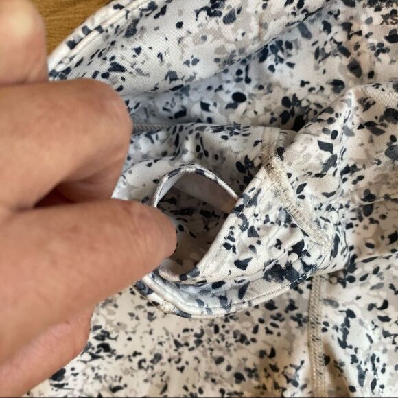 Athleta white cropped leggings with spots & mesh - Picture 3 of 8